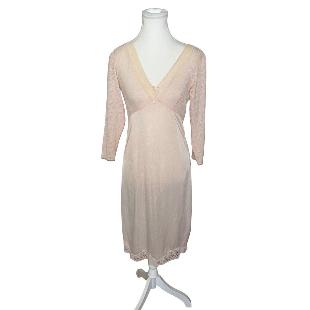 Vintage Nightgown 1980s–1990s